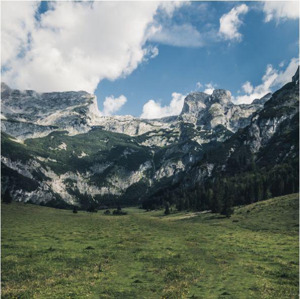 Ten thousand photographic composition rules are not as good as these six.