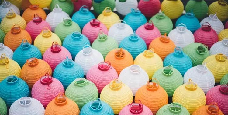 There are thousands of compositions, and I love this one!