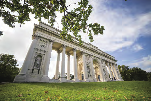 Landscape Photography: The Dialectics of Equilibrium and Layout!