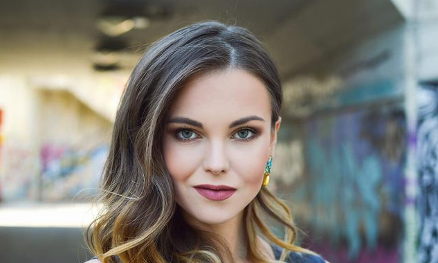 From basic lighting to emotional expression, the true meaning of portrait photography