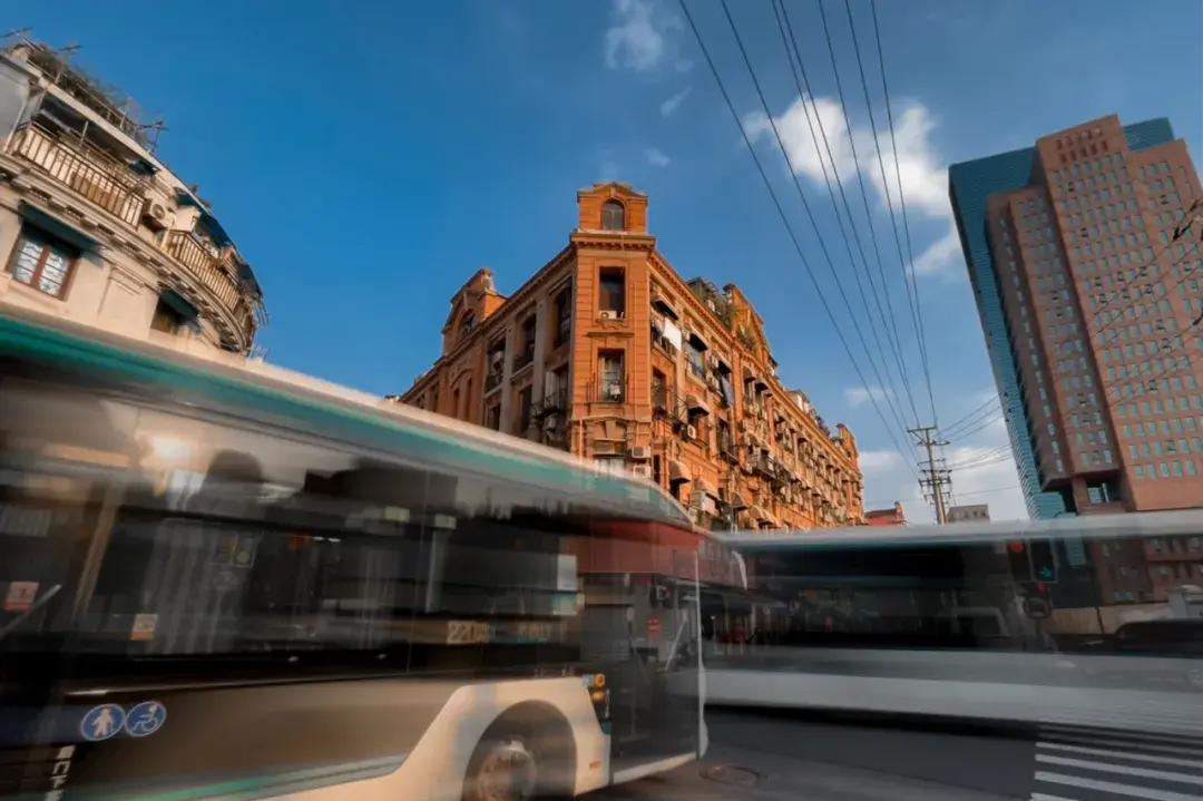 How to make a travel blockbuster without tourists